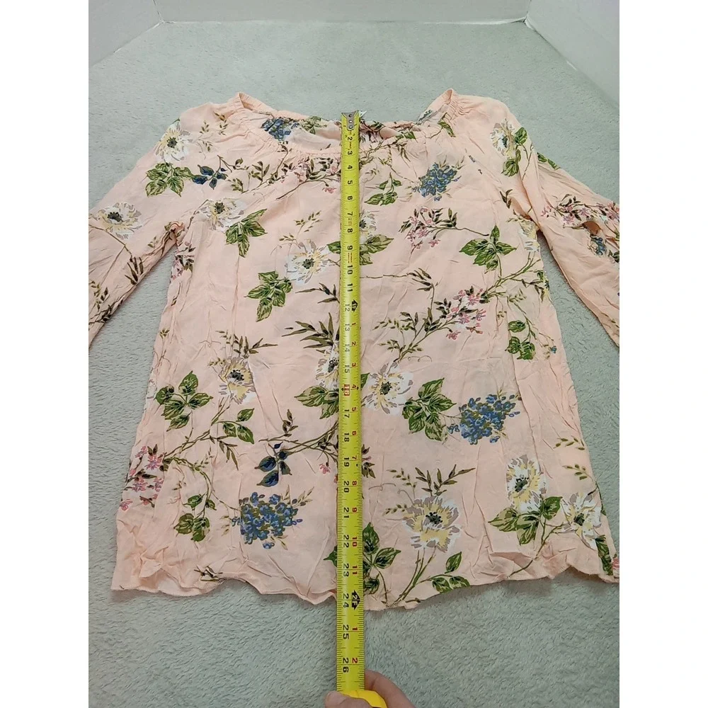 Fever Peach Floral Sheer Bell Sleeve And Hem Perforated Detail Boho Top Womens M